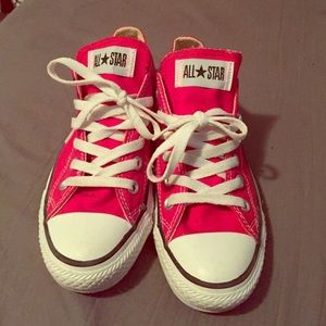 Red Converse