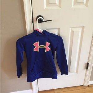 Girl's youth small Under Armour sweatshirt