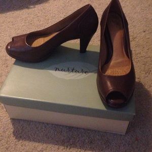 Open toed brown pumps