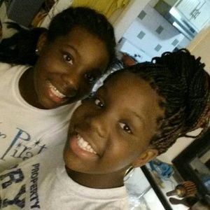 Meet your Posher, Denitra