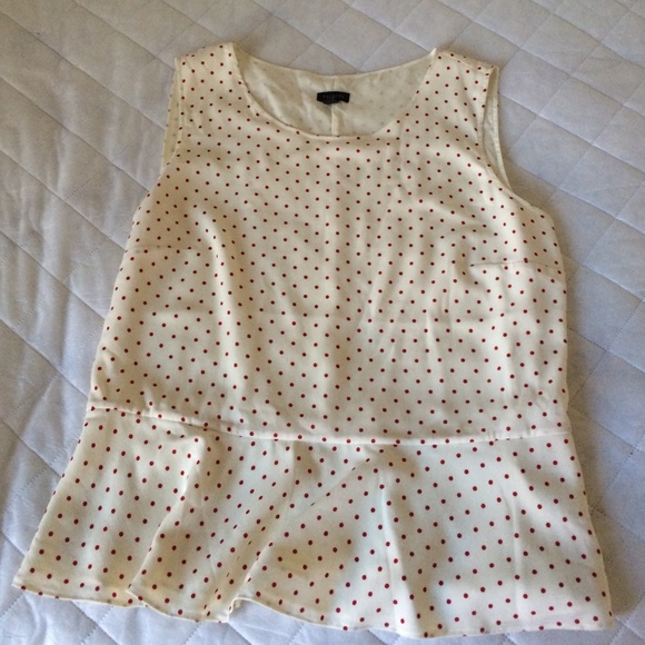 Red & White Polka Dot Sleevless Blouse