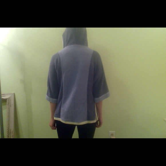 Testament Size Small Sweater - Picture 2 of 3