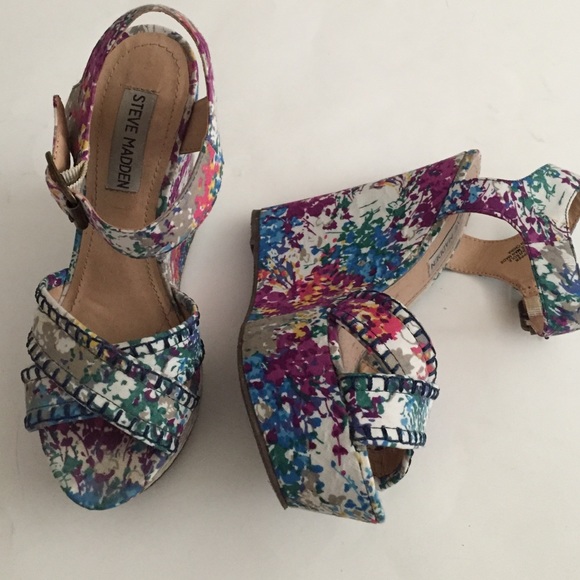 Steve Madden Shoes - Steve Madden wedges