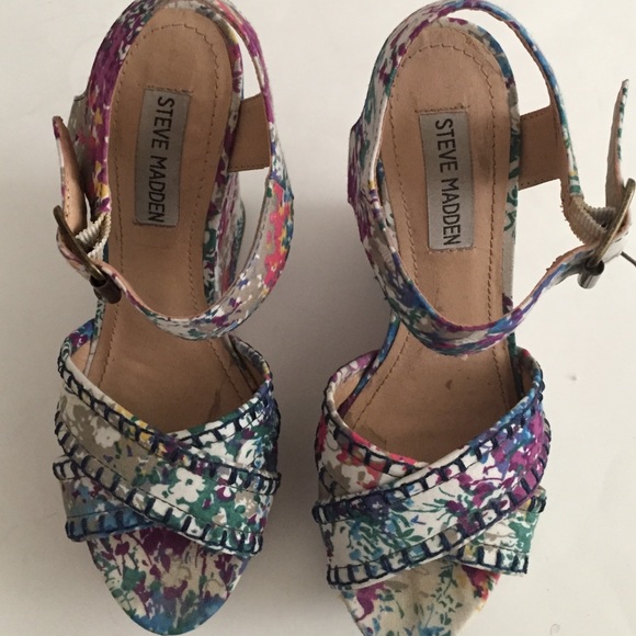 Steve Madden wedges - Picture 3 of 4