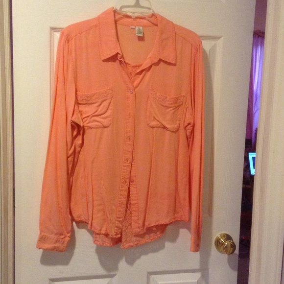 Worn once, grew out of it - Picture 1 of 2