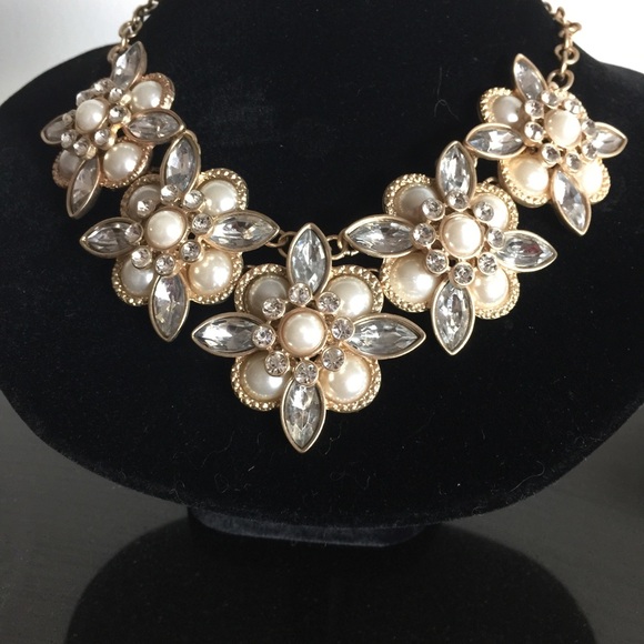 Jewelry - Our Premiere Collection Statement Necklace NWOT