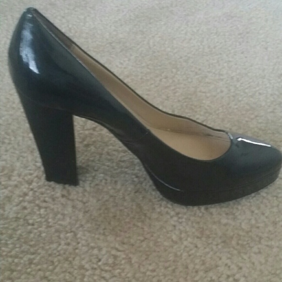 Nice black shoes