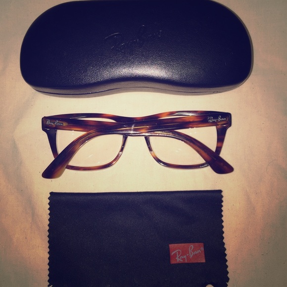 Ray-Ban Eye Glasses