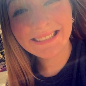 Meet your Posher, Daisey