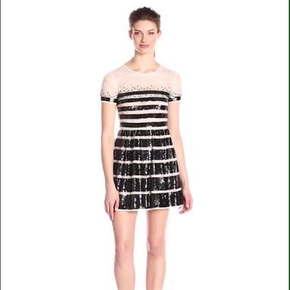 BCBG MAXAZRIA "TASI" sequin/lace dress BNWT