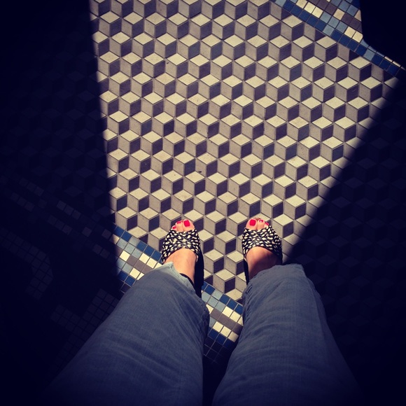 Hello! - Picture 2 of 4