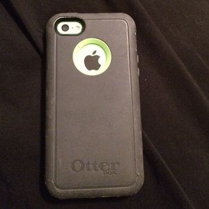 IPhone 5c otter box