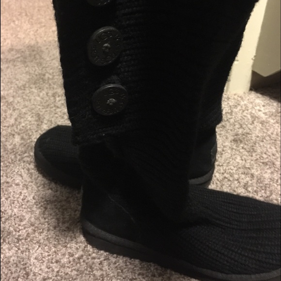 Black Cardi Uggs