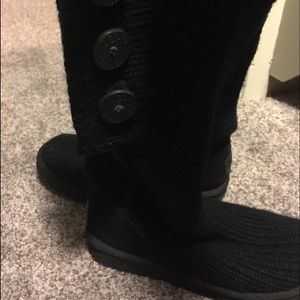 Black Cardi Uggs