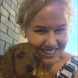 Meet your Posher, Mia