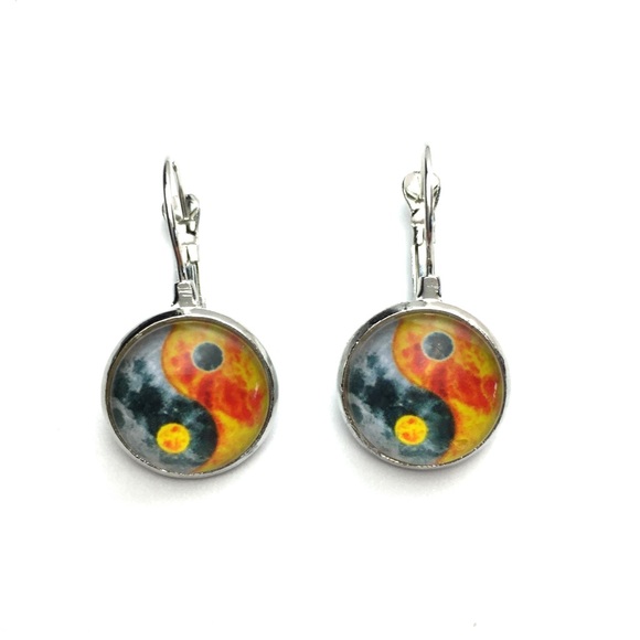 Jewelry -  Yin and Yang lever back earrings