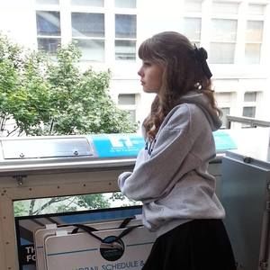 Meet your Posher, Lacey