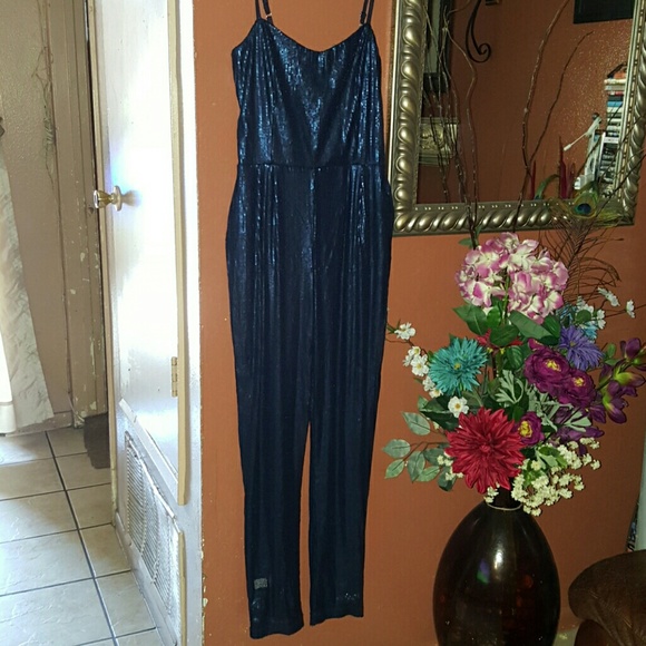 🌺Sequined jumpsuit.🌸 - Picture 3 of 8