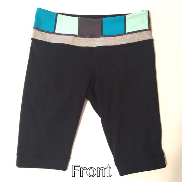 Lululemon REVERSIBLE shorts - Picture 1 of 4