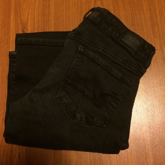 Black skinny American Eagle Jeans