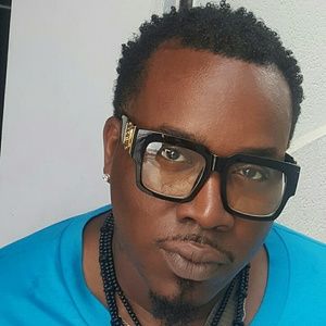 Meet your Posher, Darrell