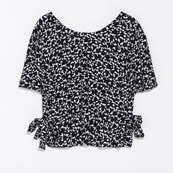 Zara black and white crop top size S