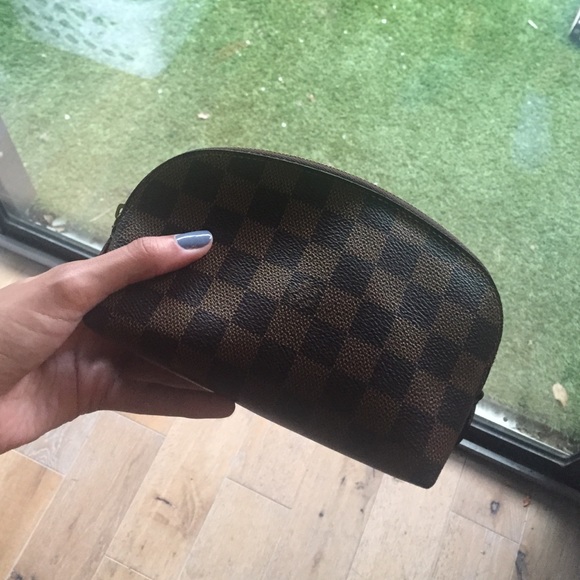 Authentic Louis Vuitton Pochette Make Up Case
