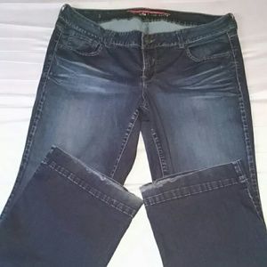 Plus size dark wash jeans stretch denim