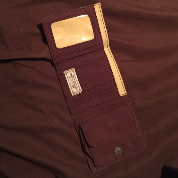 American eagle wallet - Picture 2 of 2