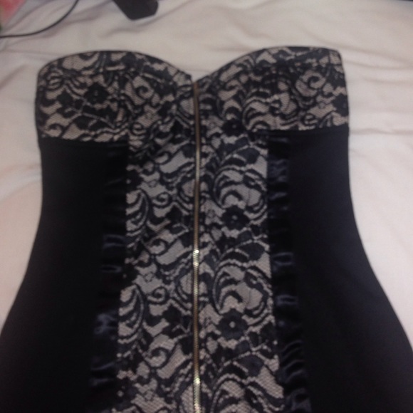 Must Have dress - Picture 2 of 2