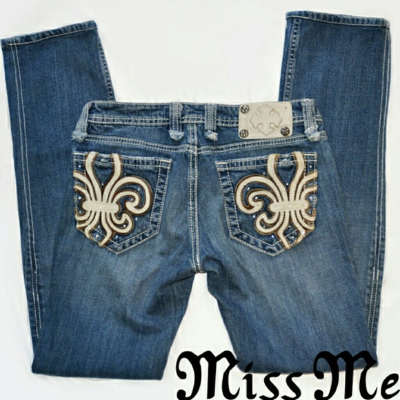 SOLD --Miss Me Jeans with Rhinestones