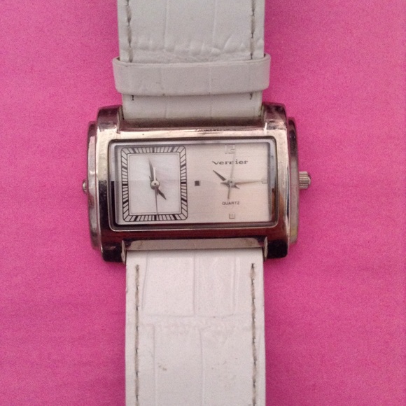 Vernier Watch ๐๐๐ - Picture 2 of 4