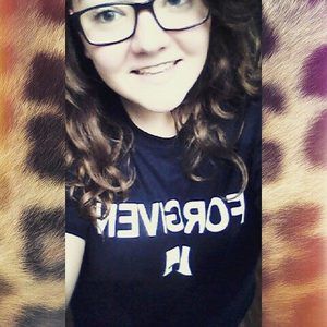 Meet your Posher, Mackenzie