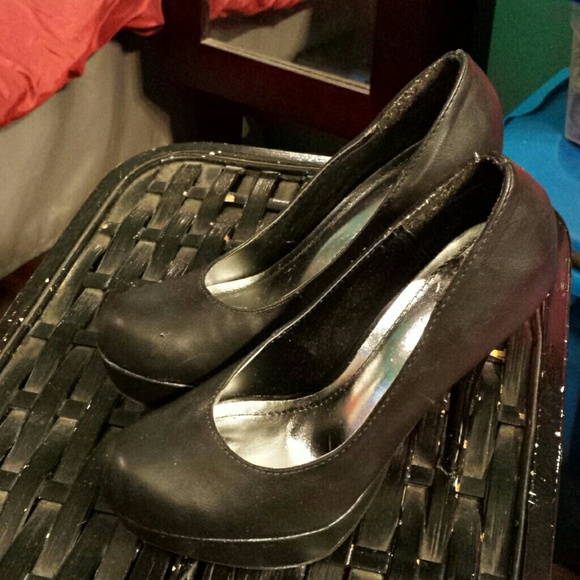 Black pumps wore a couple times
