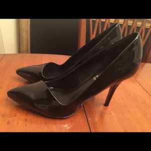 New Aldo pumps black heels size 8