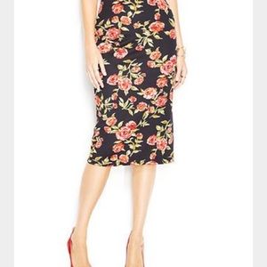 Floral Pencil skirt