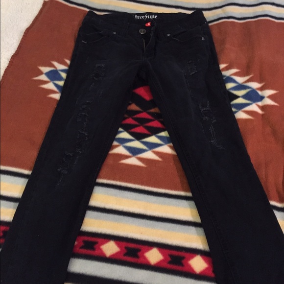 Pants - Picture 2 of 3