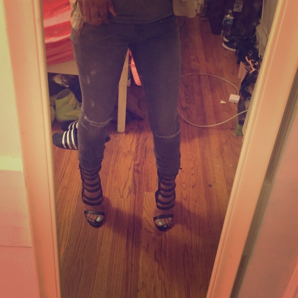 Black Back-Less Strap Sandals