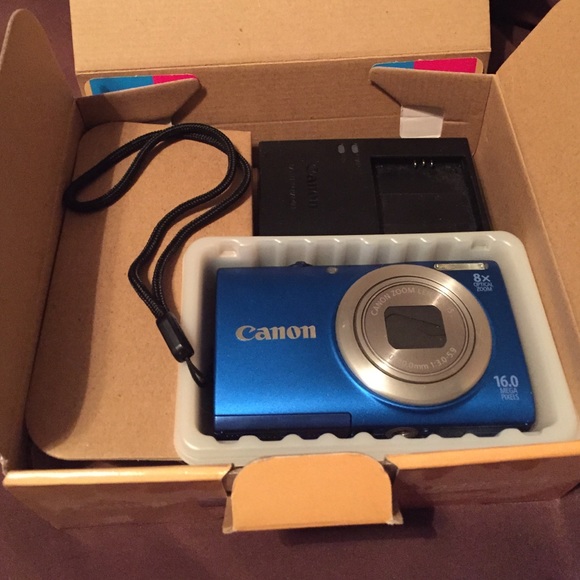 Digital Camera - Picture 3 of 4