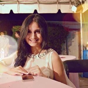 Meet your Posher, Mishal