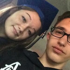 Meet your Posher, Hope