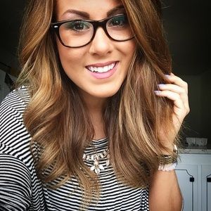 Meet your Posher, Paige