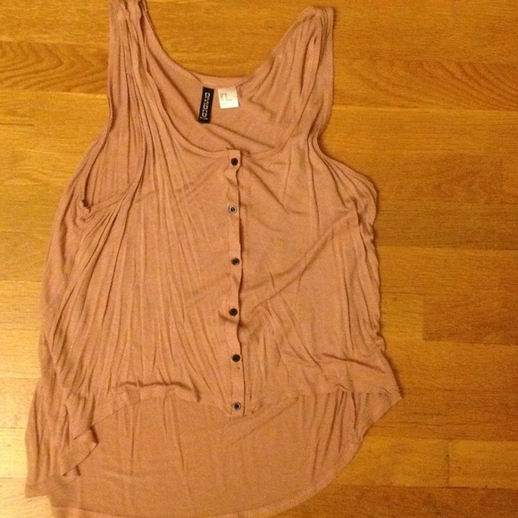 ❌❌SOLD ❌❌Pink button up tank