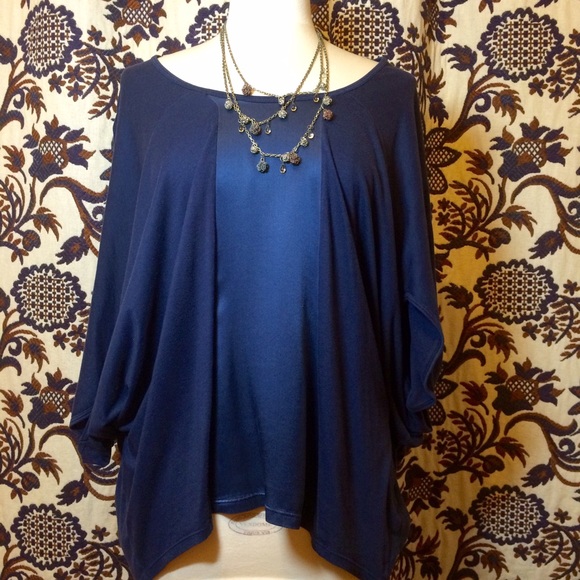 Zooey elegant oversized batwing cotton jersey top - Picture 2 of 4