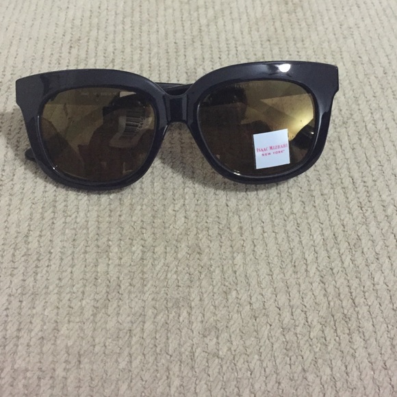 Isaac Mizrahi Accessories - NWT sunglasses