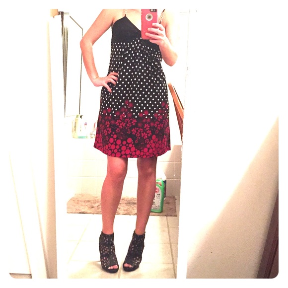 Cute polka dot mini!