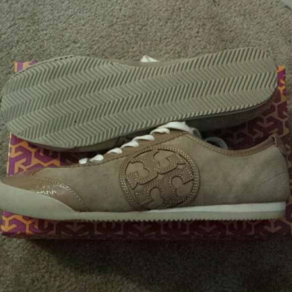 Taking Offers!! Tory Burch Murphy Sneakers