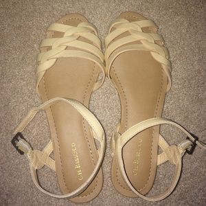 GH. Bass&Co Tan Sandals