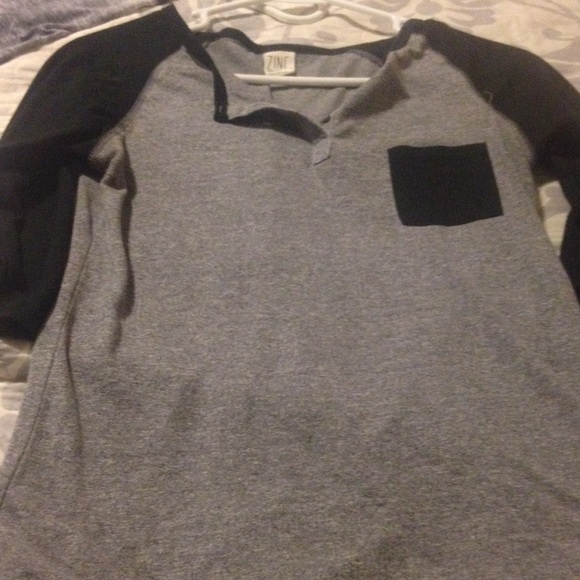 Zumiez base ball tee