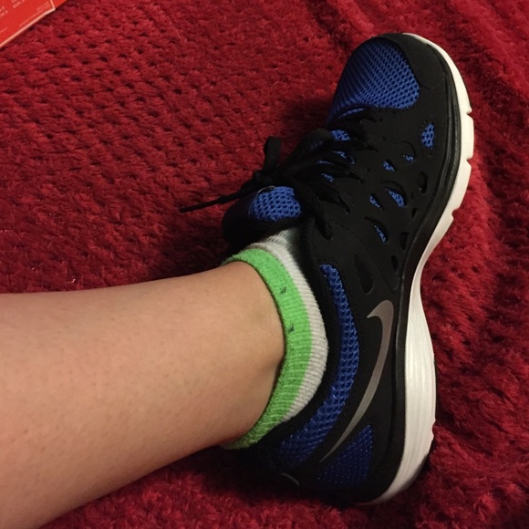 SOLD. Black and blue NIKE - Picture 4 of 4